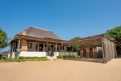 Casa 02 | Canda Island