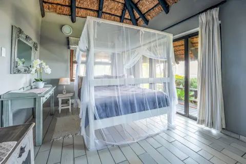 Casa 04 | Canda Island