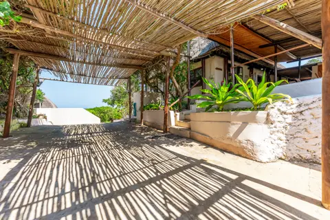 Casa 05 | Canda Island