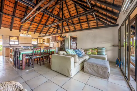 Casa 16 | Canda Island